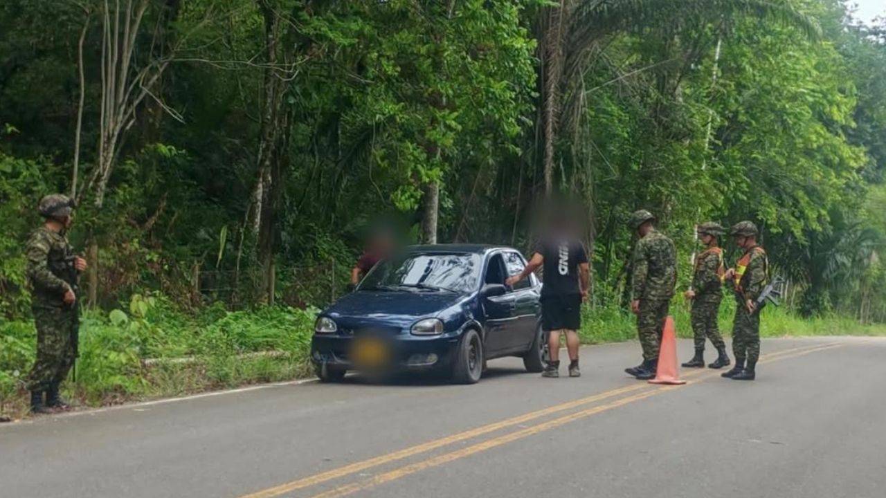 Más de cuatro mil soldados vigilarán las carreteras de Antioquia, Córdoba y Chocó en la semana de receso escolar