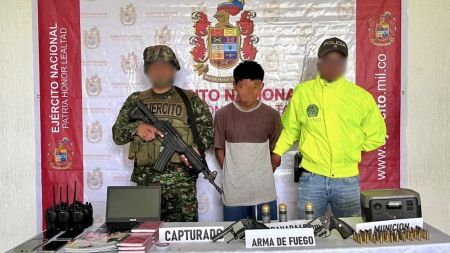 Capturan en Río Iró a alias «El Tuerto», presunto integrante del Frente Cacique Calarcá del ELN Capturan en Río Iró a alias El Tuerto, presunto integrante del Frente Cacique Calarcá del ELN