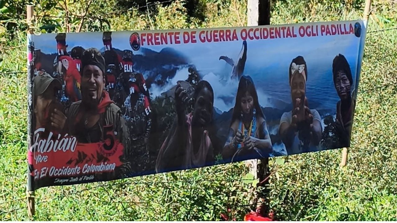 Hallan carga explosiva que pertenecería al ELN en la vía Medellín-Quibdó 2 Hallan carga explosiva que pertenecería al ELN en la vía Medellín-Quibdó