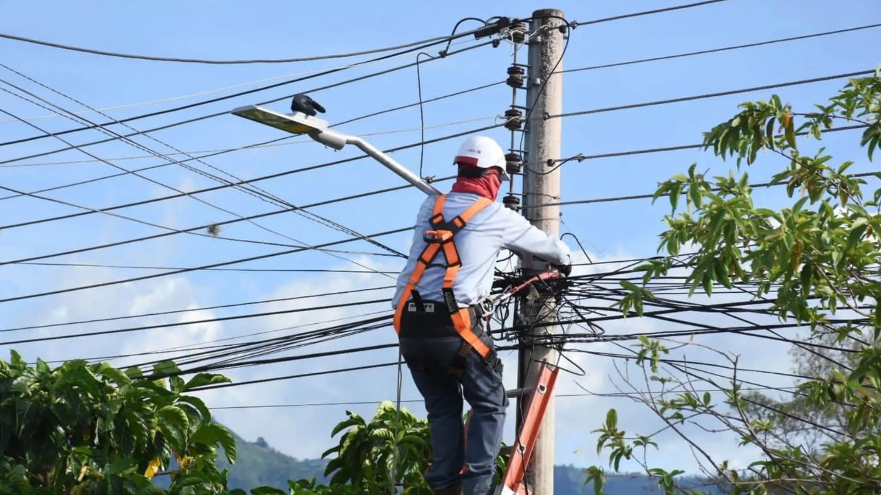 Varios sectores de Sabaneta están sin servicio de energía este miércoles 21 de octubre