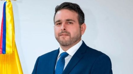 Cambios en el Ministerio de Defensa: Juan Carlos Díaz Tarud renuncia al Viceministerio de Veteranos Cambios en el Ministerio de Defensa: Juan Carlos Díaz Tarud renuncia al Viceministerio de Veteranos
