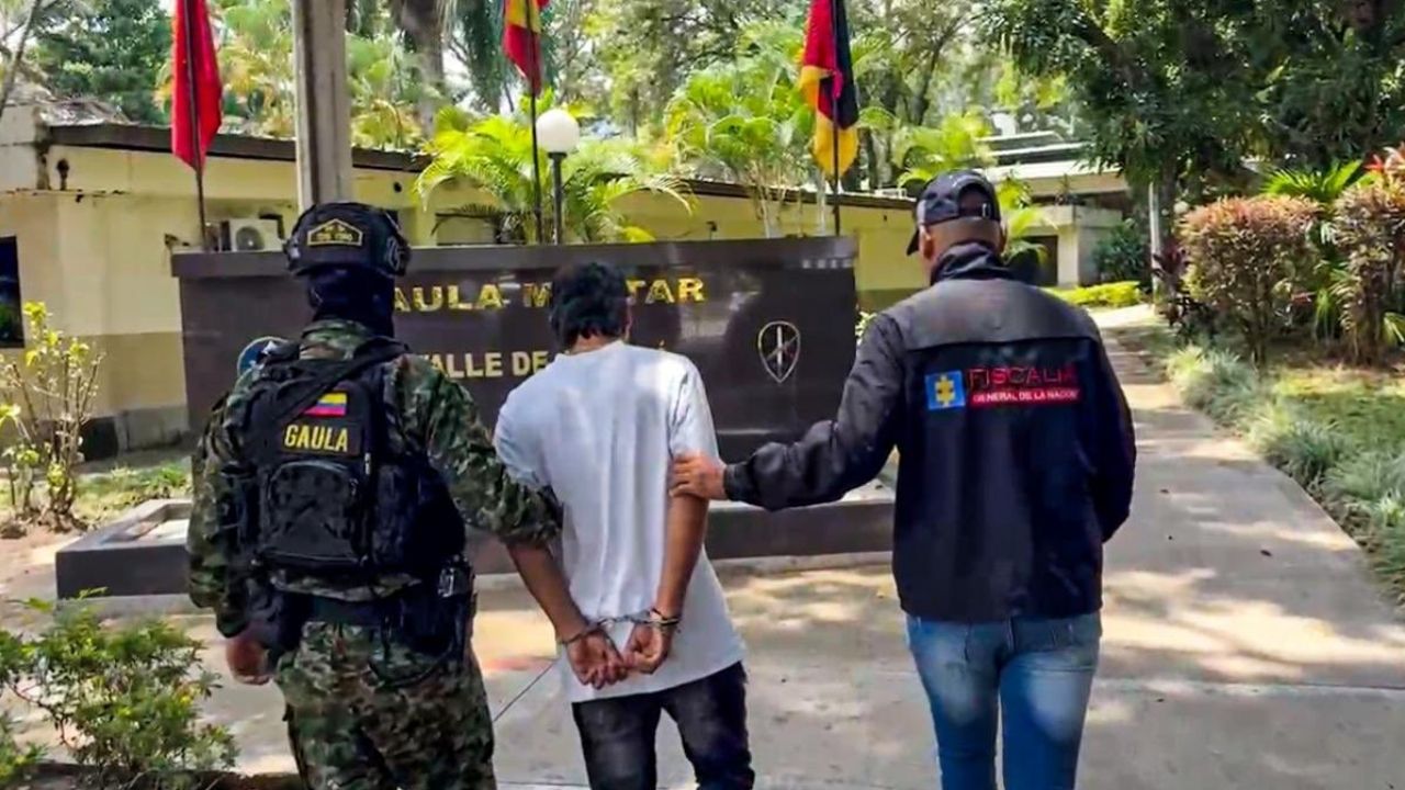 Capturan en el centro de Medellín a presunto integrante del Clan del Golfo por extorsión