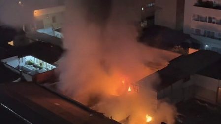 Incendio consumió local comercial en el barrio Villa Nueva de Medellín Incendio consumió local comercial en el barrio Villa Nueva de Medellín