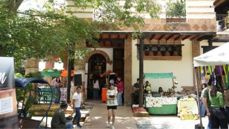 Envigado realizará la décima edición del Mercado Cultural y Ambiental La Guayacana Envigado realizará la décima edición del Mercado Cultural y Ambiental La Guayacana